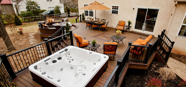 Creative Custom Decks Design in Valencia, CA