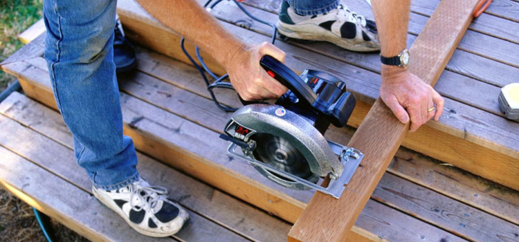 Local Deck Contractors in Valencia, CA