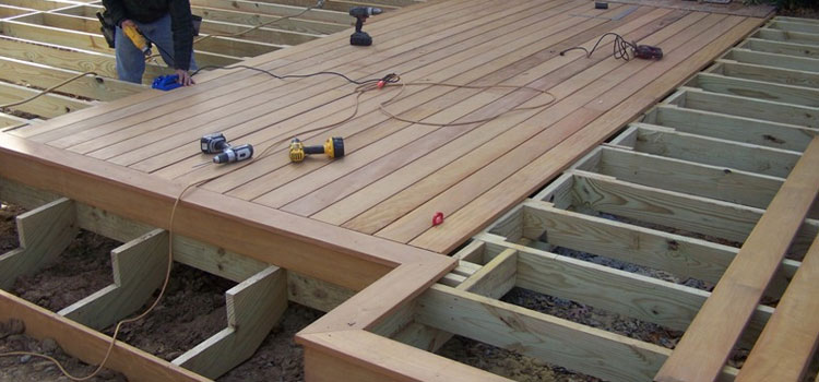 Wood Deck Builders in Valencia, CA